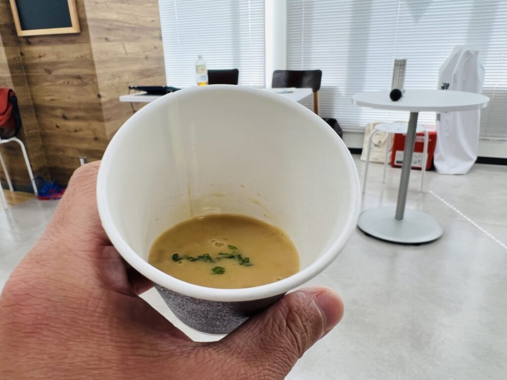 スープの評判は？淡路島産たまねぎのクリームポタージュを飲みました