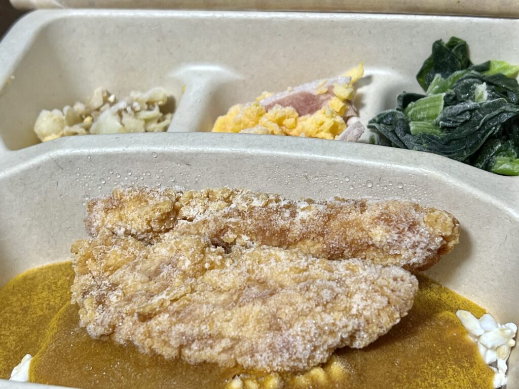 CoCo壱番屋バターチキンカレーの冷凍弁当の状態